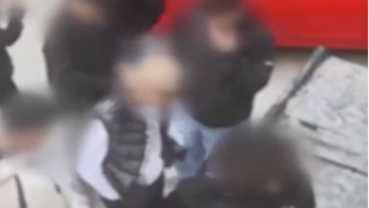 Foto - İstanbul’da infiale yol açan görüntüler! Bunlar çocuk değil, resmen eşkıya