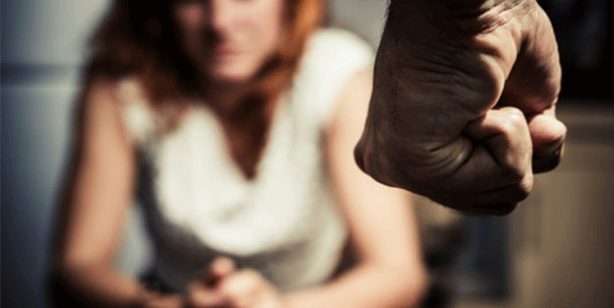 Foto - İstanbul’da kadına şiddete "dur" derken! Az kalsın ölüyordu