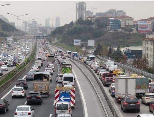 Foto - İstanbul'da kısıtlama öncesi trafik yoğunluğu