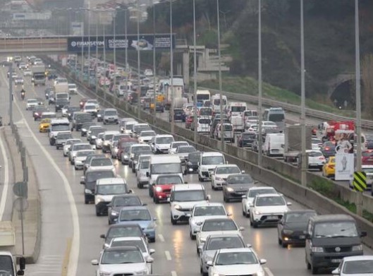 Foto - İstanbul'da kısıtlama öncesi trafik yoğunluğu