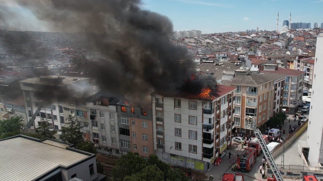 İstanbul'da korkutan yangın