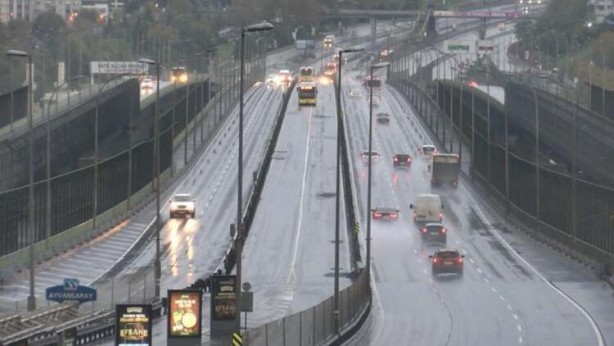 Foto - İstanbul'da kuyruklar oluştu! Şaşırtmayan manzaralar