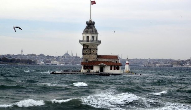 Foto - İstanbul'da lodos etkili oldu! 'Ürkütücü bir manzara'