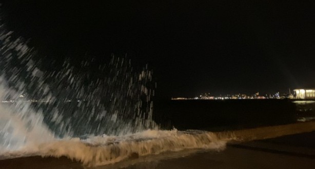 Foto - İstanbul’da lodos etkili oluyor