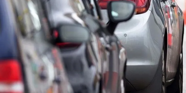 Foto - İstanbul’da lüks otellerin otopark hizmeti vatandaşı isyan ettirdi: Vale değil mafya!