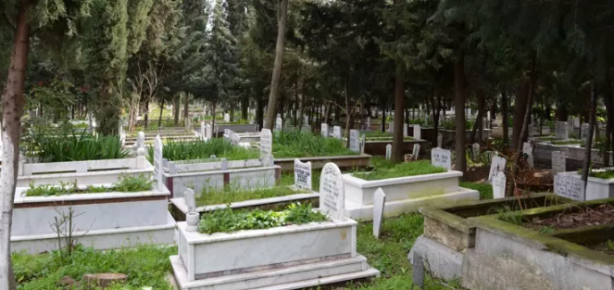Foto - İstanbul'da ölmek pahalı! Mezar yeri fiyatları dudak uçuklattı