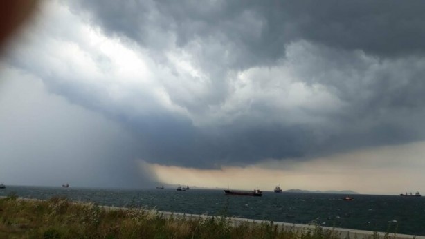Foto - İstanbul'da sağanak ve dolu kabusu