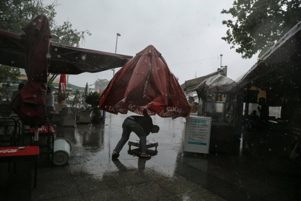 Foto - İstanbul'da sağanak ve dolu kabusu