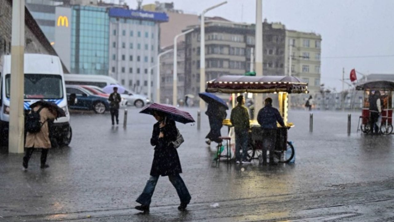 Foto - İstanbul'da sel tehlikesi bulunan 10 ilçe belli oldu