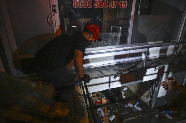 Foto - İstanbul'da sel ve su baskınları meydana geldi