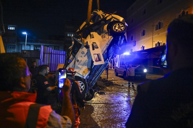 Foto - İstanbul'da sel ve su baskınları meydana geldi