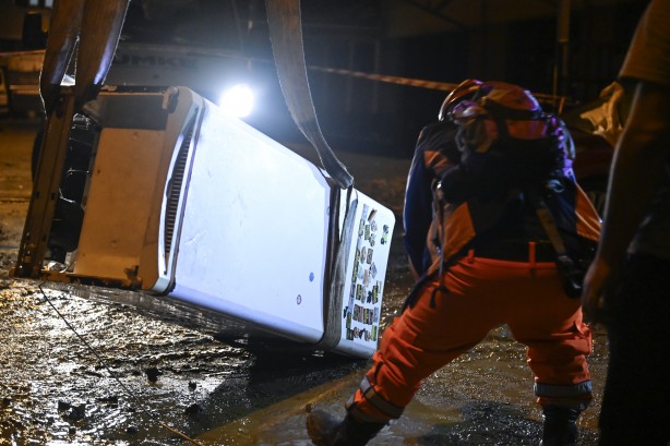 Foto - İstanbul'da sel ve su baskınları meydana geldi