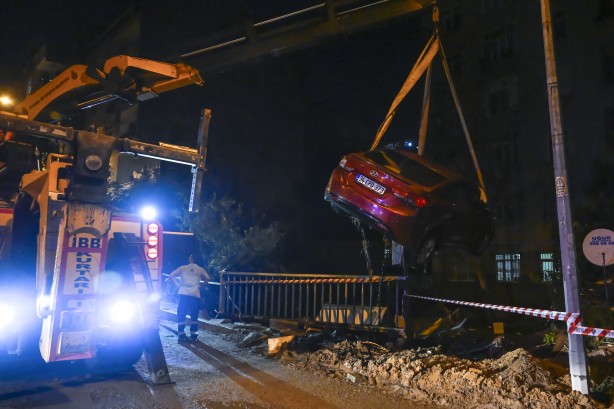 Foto - İstanbul'da sel ve su baskınları meydana geldi
