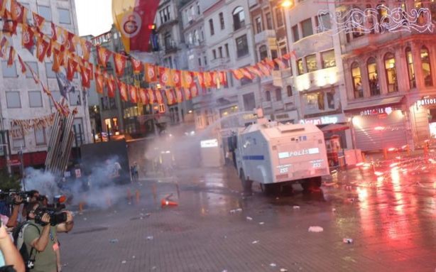 Foto - İstanbul'da skandal görüntüler
