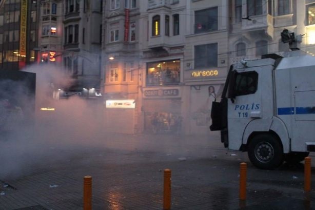 Foto - İstanbul'da skandal görüntüler