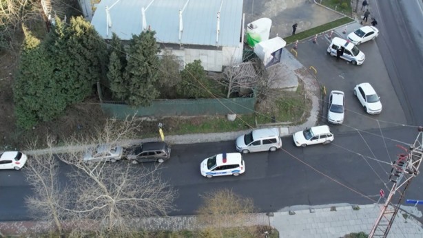 Foto - İstanbul'da su borusu patladı, tonlarcası boşa aktı! Su kesintileri var