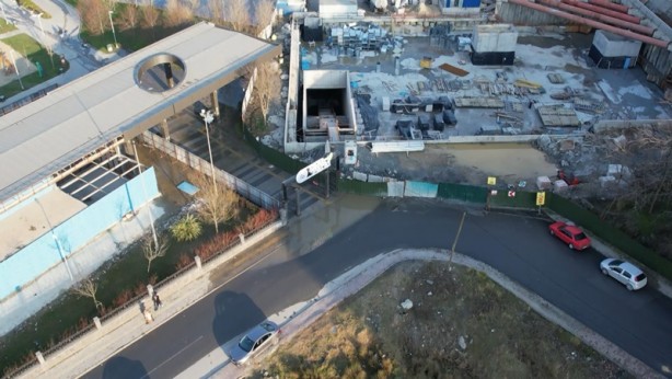 Foto - İstanbul'da su borusu patladı, tonlarcası boşa aktı! Su kesintileri var