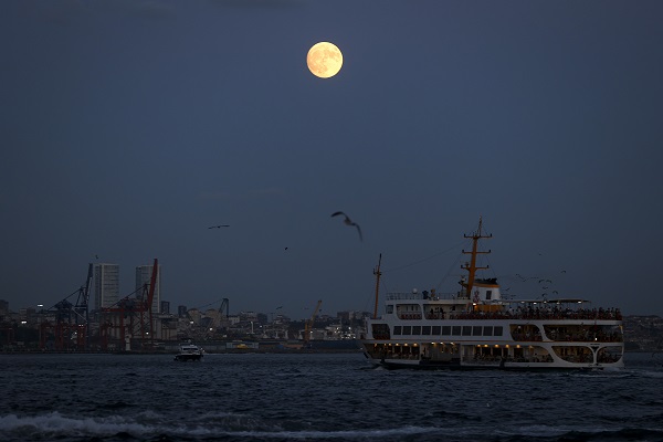 Foto - İstanbul’da ‘Süper Ay’