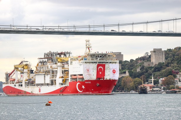Foto - İstanbul'da tarihi görüntüler! Yavuz böyle geçti