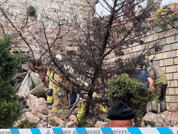 Foto - İstanbul'da tarihi surlarda çökme! Bir kişi hayatını kaybetti