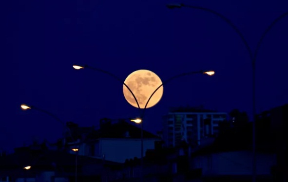 Foto - İstanbul'da ve Türkiye'de muhteşem dolunay görüntüsü