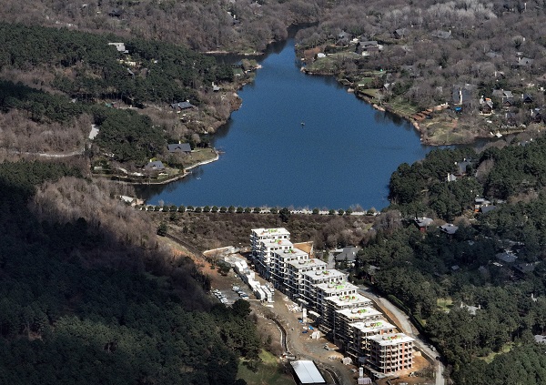 Foto - İstanbul'da yapılan bu evler kafaları karıştırdı! Bu binalar ne kadar güvenli?