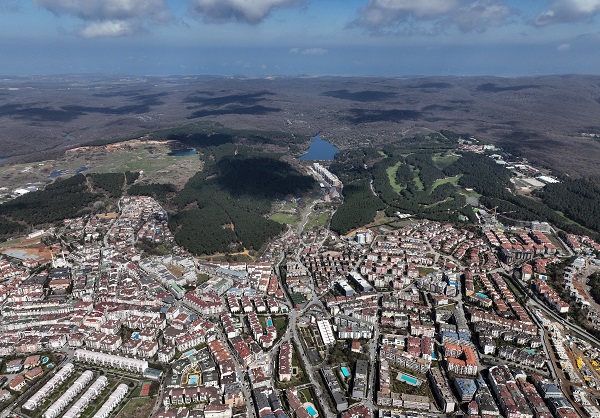 Foto - İstanbul'da yapılan bu evler kafaları karıştırdı! Bu binalar ne kadar güvenli?