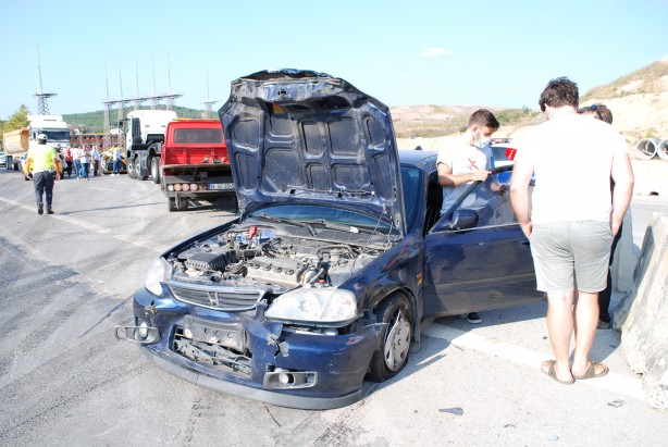 Foto - İstanbul'da zincirleme kaza: Yaralılar var