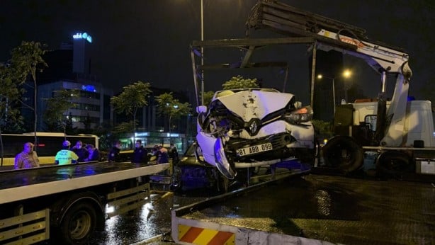 İstanbul'da zincirleme trafik kazası!