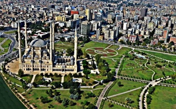 Foto - İstanbul'daki ilçe, 57 ilden daha büyük! İşte Türkiye'nin en kalabalık ilçeleri