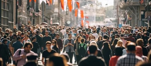 Foto - İstanbul'daki ilçe, 57 ilden daha büyük! İşte Türkiye'nin en kalabalık ilçeleri
