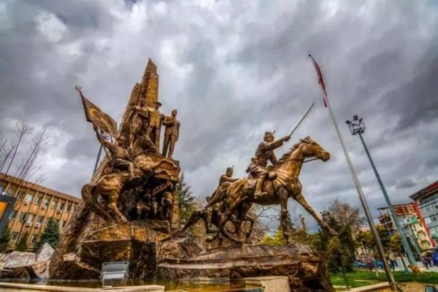 Foto - İstanbul'daki nüfus oranı şaşırttı! İstanbul'a en çok nereli yaşıyor?