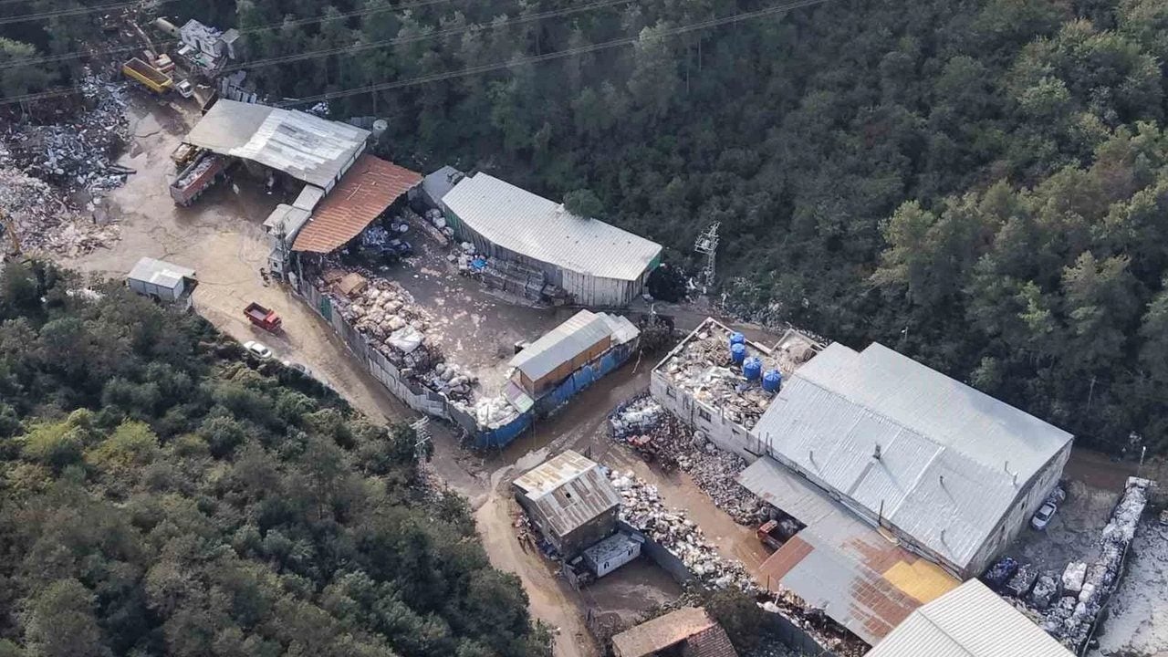 Foto - İstanbul’daki sel felaketinde şoke eden Acun Ilıcalı iddiası: Esnaf yana yakıla isyan etti