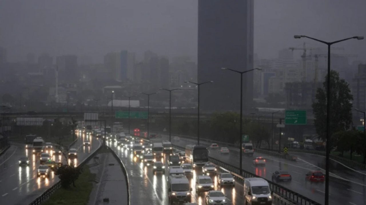 Foto - İstanbul'daki seli günler öncesinden bilmişti: Uzman ismin yeni sözleri korkuttu!