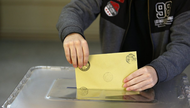 Foto - İstanbul'daki son sonuçlar anketçi Hakan Bayrakçı'yı şaşkına çevirdi: Geçen seçim böyle bir olay yoktu