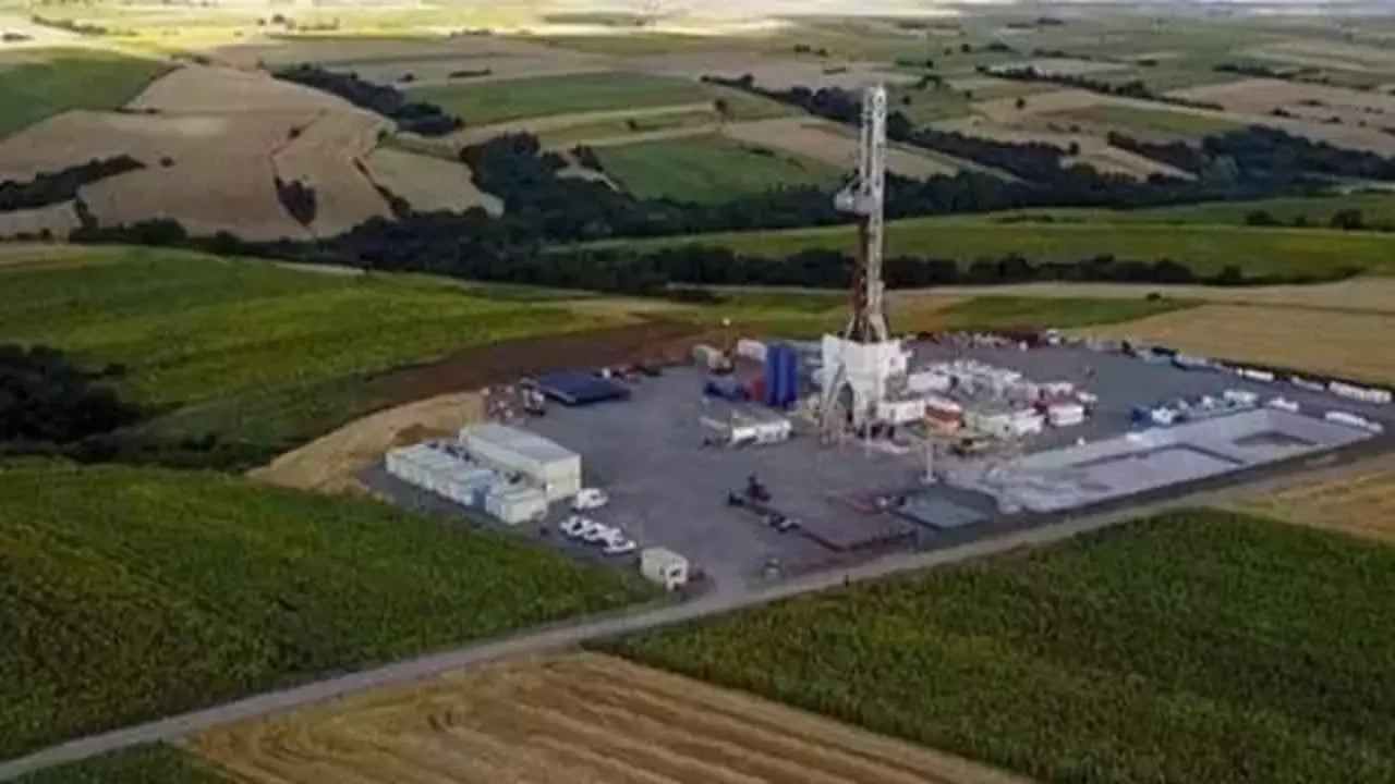 'İstanbul'dan doğalgaz fışkırdı' haberini her an alabiliriz! İlçede yerin 2 bin metre altına iniliyor