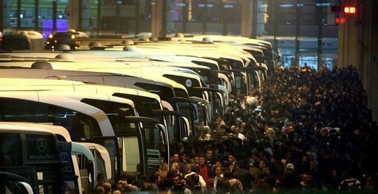 İstanbul'dan kaçmaya başladılar! Kafile kafile, valizini kapan korkudan o 5 şehre gidiyor