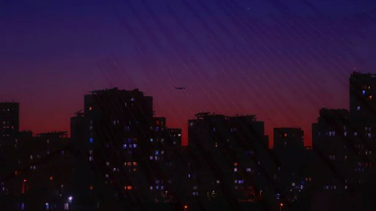 İstanbulluların uykusunu kaçıran deprem bildirimi! Vatandaş korkudan ne yapacağını şaşırdı