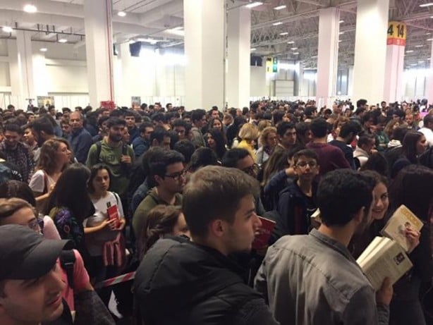 Foto - İstanbullular maratona ve kitap fuarına aktı