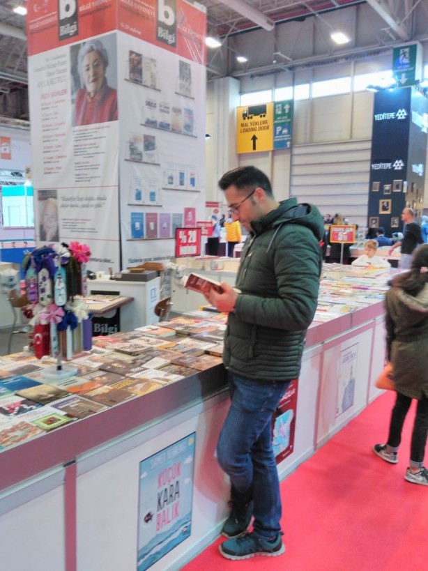 Foto - İstanbullular maratona ve kitap fuarına aktı