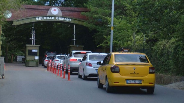 Foto - İstanbullular sokağa çıkma yasağı iptal edilince kendilerini dışarı attı