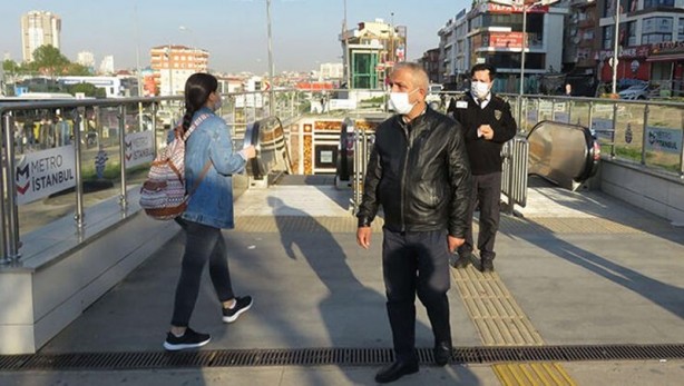 Foto - İstanbulluları isyan ettiren metro arızası!