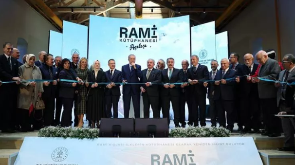 Foto - İstanbul’u çoktan unuttu! İmamoğlu seyahatte, AK Parti icraatta