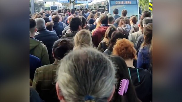 Foto - İstanbul’u kandırdı sıra diğerlerinde! Altunizade'de Ekremzede kuyruğu