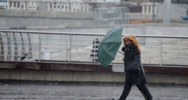 Foto - İstanbul'u 'Oraj' vuracak! Meteoroloji ve AKOM'dan kar yağışı uyarısı; sıcaklıklar resmen çakılacak