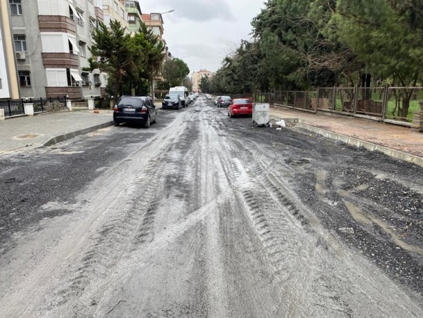 Foto - İstanbul’u yönetemeyenler Türkiye’ye talip! Cumhurbaşkanı yardımcısı olacağına çamuru kaldır