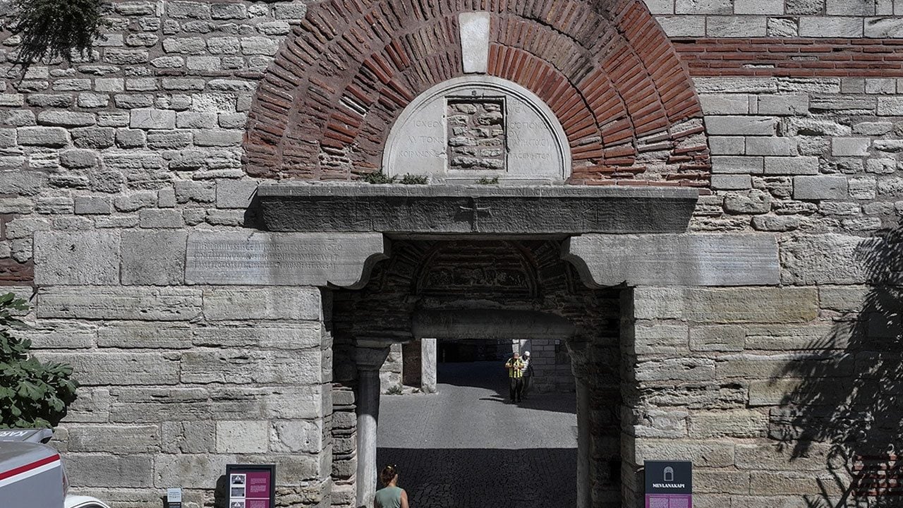 Foto - İstanbul’un 1600 yıllık kapısı halen ayakta! Adı yüzyıllar içinde böyle değişti