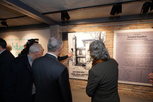 Foto - İstanbul’un camilerini anlatan muhteşem eser yıllar sonra günyüzüne çıkartıldı!