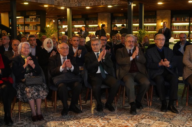 Foto - İstanbul’un camilerini anlatan muhteşem eser yıllar sonra günyüzüne çıkartıldı!