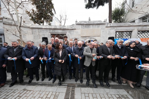 Foto - İstanbul’un en özel tarihi kütüphanelerinden biri daha restore edilip hizmete açıldı!